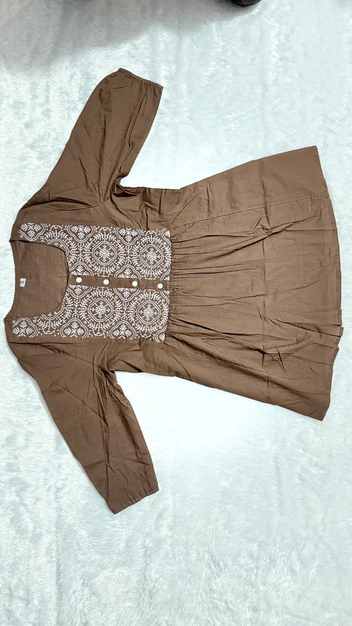COLLEGE WEAR AND SUMMER WEAR TOP