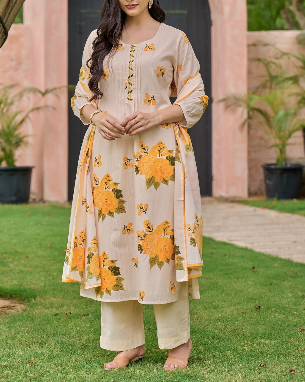 Havy ethnic Heavy Cotton Suit set